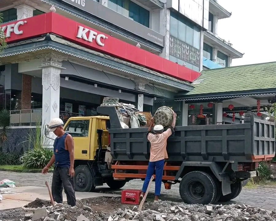 Pentingnya Urug Tanah yang Tepat Sebelum Pembangunan Dimulai
